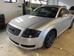 Silber Gebraucht 1999 Audi TT Coupé | 2.300 € (Superpreis)