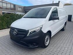 Arktikweiß Gebraucht 2021 Mercedes Vito Van / Kleinbus | 21.301 € (Fairer Preis)