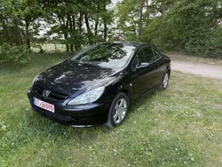 Schwarz obsidien/metallic Gebraucht 2005 Peugeot 307 CC Filou Cabrio | 3.250 € (Fairer Preis)