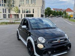 Schwarz Gebraucht 2020 Abarth 695 70th Anniversary Kleinwagen | 22.500 € (Fairer Preis)