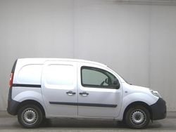 Mineral weiss Gebraucht 2018 Renault Kangoo Van / Kleinbus | 6.480 € (Superpreis)