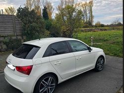 Weiß Gebraucht 2013 Audi A1 Sportback Kleinwagen | 8.300 € (Fairer Preis)