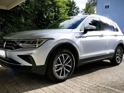 Silber Gebraucht 2022 VW Tiguan Life SUV | 28.800 € (Guter Preis)