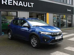 Iron blau Gebraucht 2023 Dacia Sandero Expression Kleinwagen | 12.990 € (Fairer Preis)