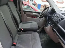 Braun Gebraucht 2016 VW T6 Van | 23.400 € (Teuer)