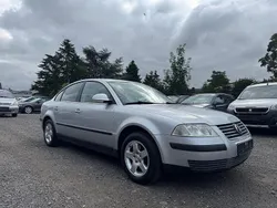 Silber Gebraucht 2004 VW Passat Family Limousine | 3.490 € (Teuer)