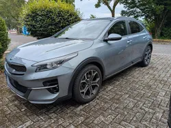 Grau Gebraucht 2021 Kia XCeed Xdition SUV | 20.490 € (Fairer Preis)