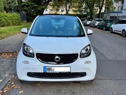 Weiß Gebraucht 2016 Smart ForTwo Coupé Cabrio | 9.700 € (Guter Preis)