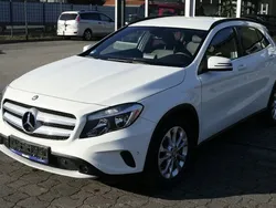Weiß Gebraucht 2014 Mercedes GLA200 SUV | 14.390 € (Fairer Preis)