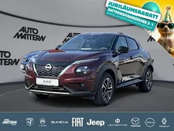 Burgundy Gebraucht 2025 Nissan Juke N-Connecta SUV | 26.780 € (Fairer Preis)