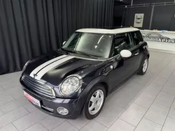 Schwarz Gebraucht 2007 Mini Cooper Kleinwagen | 7.999 € (Fairer Preis)
