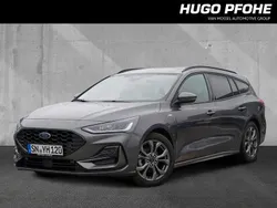 Andere farbe Gebraucht 2024 Ford Focus ST-Line Kombi | 28.940 € (Etwas zu teuer)