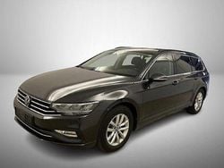 Grau Gebraucht 2022 VW Passat Business Kombi | 22.999 € (Guter Preis)