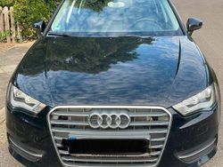 Schwarz Gebraucht 2015 Audi A3 Sportback Kleinwagen | 9.199 € (Fairer Preis)