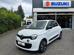 Weiß Gebraucht 2017 Renault Twingo LIMITED Kleinwagen | 9.480 € (Etwas zu teuer)