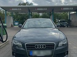 Grau Gebraucht 2008 Audi A4 Limousine | 4.500 € (Guter Preis)