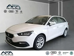 Weiß Gebraucht 2022 Seat Leon ST Style Kombi | 23.440 € (Fairer Preis)