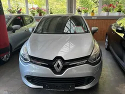 Schwarz Gebraucht 2016 Renault Clio IV Life Kleinwagen | 4.550 € (Superpreis)