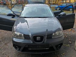 Grau Gebraucht 2006 Seat Ibiza Kleinwagen | 750 € (Guter Preis)