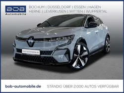 Rafalgrau, dach in (grau) Gebraucht 2022 Renault Mégane Techno Limousine | 25.666 € (Guter Preis)