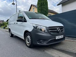 Weiß Gebraucht 2019 Mercedes Vito Van / Kleinbus | 11.305 € (Guter Preis)