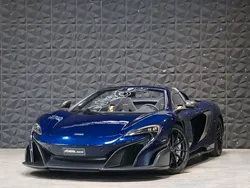 Blau Gebraucht 2017 McLaren 675LT Cabrio | 549.900 €