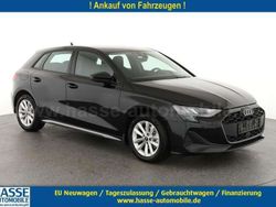 Brillant schwarz Gebraucht 2024 Audi A3 Sportback Ambiente Kleinwagen | 33.495 €