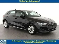Brillant schwarz Gebraucht 2024 Audi A3 Sportback Ambiente Limousine | 33.495 € (Fairer Preis)