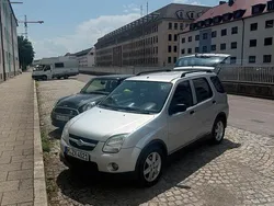 Silber Gebraucht 2005 Suzuki Ignis Kleinwagen | 3.200 € (Etwas zu teuer)