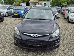 Schwarz Gebraucht 2011 Hyundai i30 Comfort Kombi | 3.700 € (Fairer Preis)