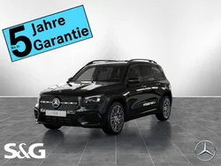 Metalliclack kosmosschwarz Gebraucht 2025 Mercedes GLB200 AMG SUV | 54.699 €