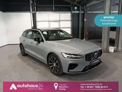Grau Gebraucht 2024 Volvo V60 Plus Kombi | 42.440 € (Fairer Preis)