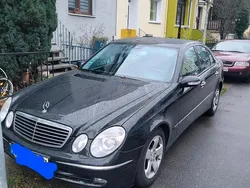 Schwarz Gebraucht 2006 Mercedes E200 Limousine | 4.499 €