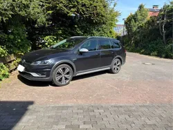 Schwarz Gebraucht 2019 VW Golf Alltrack Kombi | 21.490 € (Etwas zu teuer)