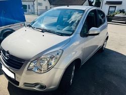 Silber Gebraucht 2011 Opel Agila Edition Kleinwagen | 5.490 € (Guter Preis)