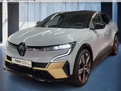 Grau Gebraucht 2023 Renault Mégane Iconic Limousine | 31.980 € (Fairer Preis)