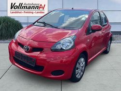 Rot Gebraucht 2011 Toyota Aygo Cool Kleinwagen | 4.450 € (Teuer)