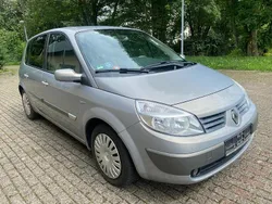Gelb Gebraucht 2005 Renault Scénic II Van / Kleinbus | 3.000 € (Etwas zu teuer)
