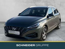 Grau Gebraucht 2023 Hyundai i30 N Line Kombi | 22.890 € (Etwas zu teuer)