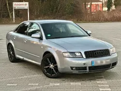 Grau Gebraucht 2003 Audi A4 S-Line Limousine | 2.499 € (Guter Preis)