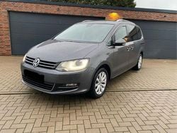 Grau Gebraucht 2012 VW Sharan Highline Van / Kleinbus | 11.900 € (Guter Preis)