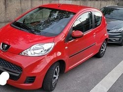 Rot Gebraucht 2009 Peugeot 107 Filou Kleinwagen | 3.000 € (Fairer Preis)