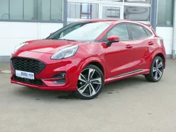 Fantastic red metallic Gebraucht 2021 Ford Puma ST-Line Coupé | 18.990 € (Fairer Preis)