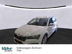 Moonweiss metallic Gebraucht 2022 Skoda Superb Business Line Kombi | 26.980 € (Fairer Preis)