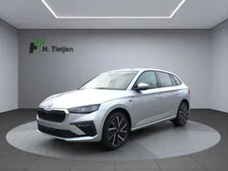 Silber Gebraucht 2022 Skoda Scala Tour Kleinwagen | 31.590 €