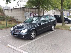 Blau Gebraucht 2003 Mercedes C270 Kombi | 1.000 € (Superpreis)