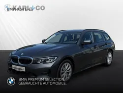 Grau Gebraucht 2022 BMW 320 Advantage Kombi | 27.498 € (Fairer Preis)