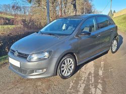 Grau Gebraucht 2011 VW Polo Kleinwagen | 4.990 € (Etwas zu teuer)
