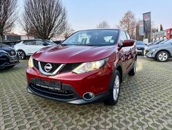 New red (m) Gebraucht 2016 Nissan Qashqai Acenta SUV | 14.390 € (Fairer Preis)