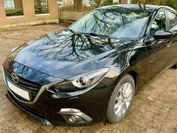 Schwarz Gebraucht 2015 Mazda 3 Black Limited Limousine | 13.300 €